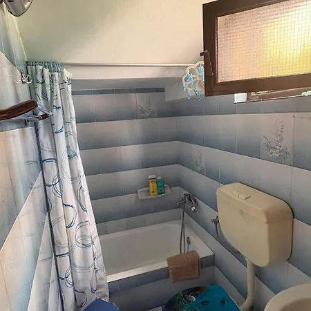 House 28sqm In Chora *